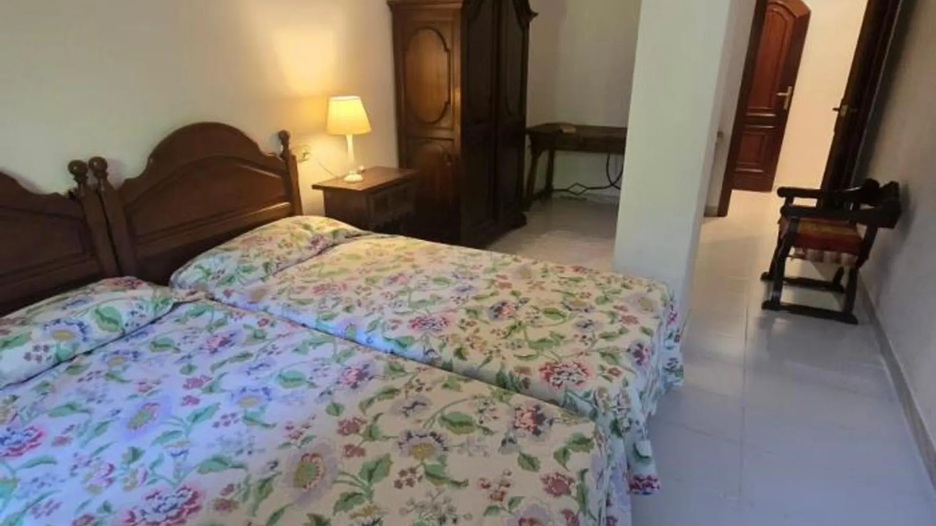 Amplia Casa En Roses Para 16 Pers. Con Piscina Y Gran Aparcamiento - Es-204-78 Villa